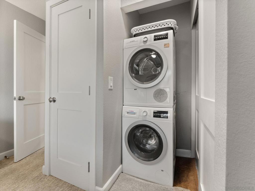 999 N Pacific D211 Property Photo 15