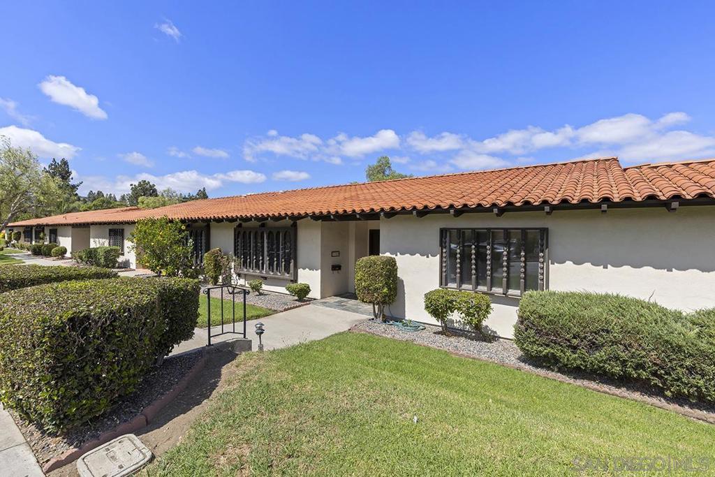 11988 Rancho Bernardo Rd D Property Photo 2
