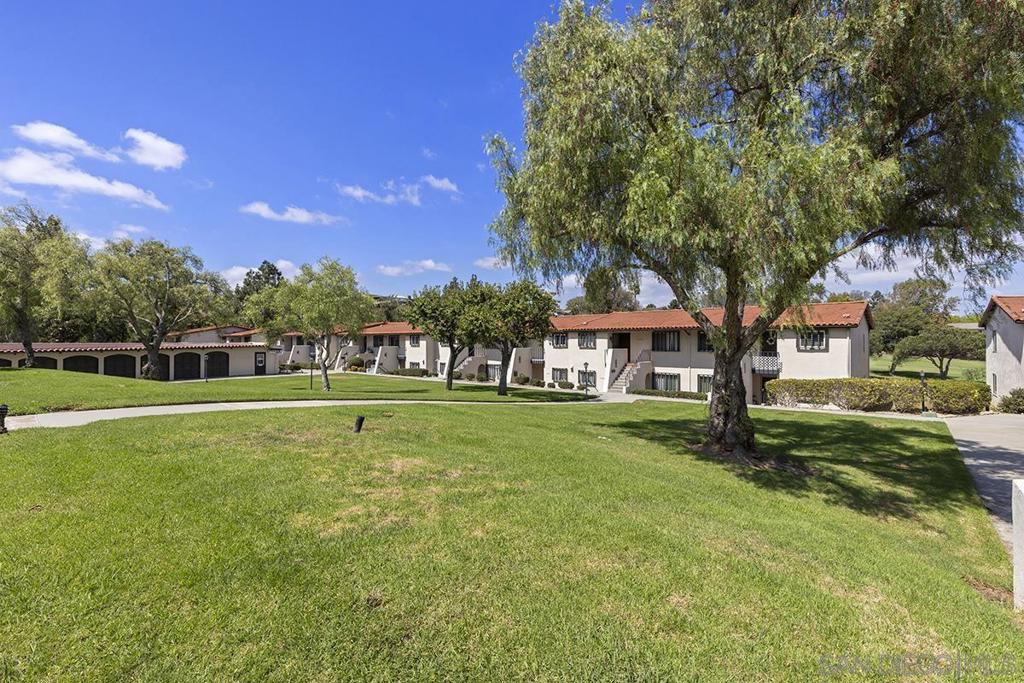 11988 Rancho Bernardo Rd D Property Photo 36