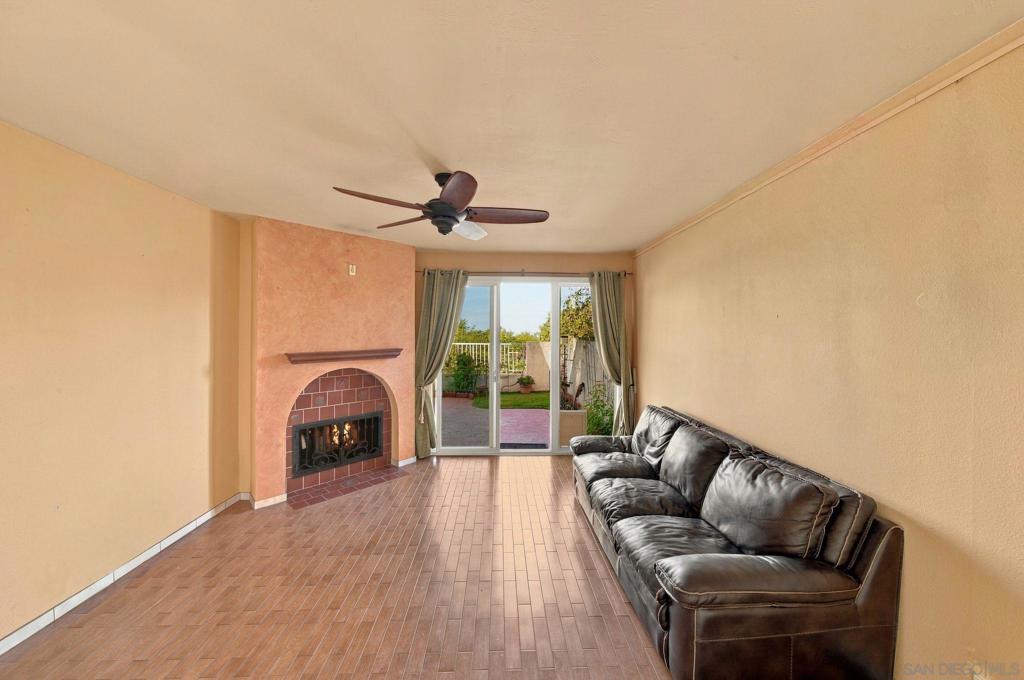4878 Tinasa Way Property Photo 12