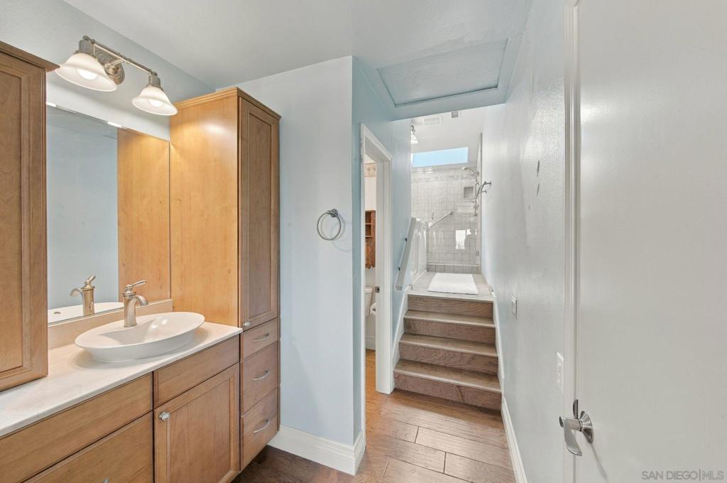 4878 Tinasa Way Property Photo 18