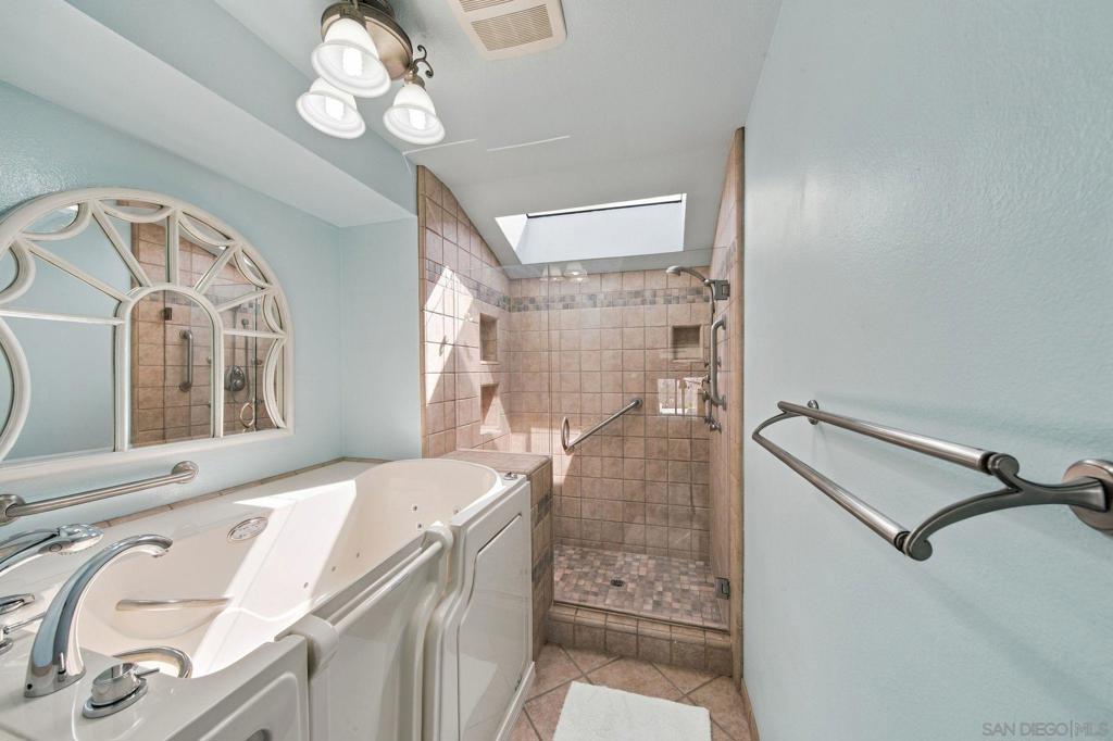 4878 Tinasa Way Property Photo 19