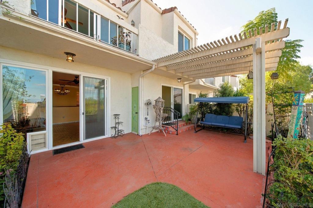 4878 Tinasa Way Property Photo 30