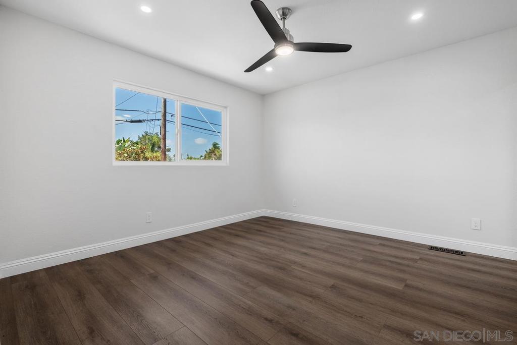 5150 Bristol Road Property Photo 30