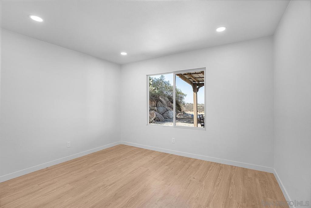 28964 Aerie Rd Property Photo 17