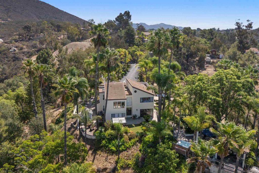 13848 Jamul Drive Property Photo 2