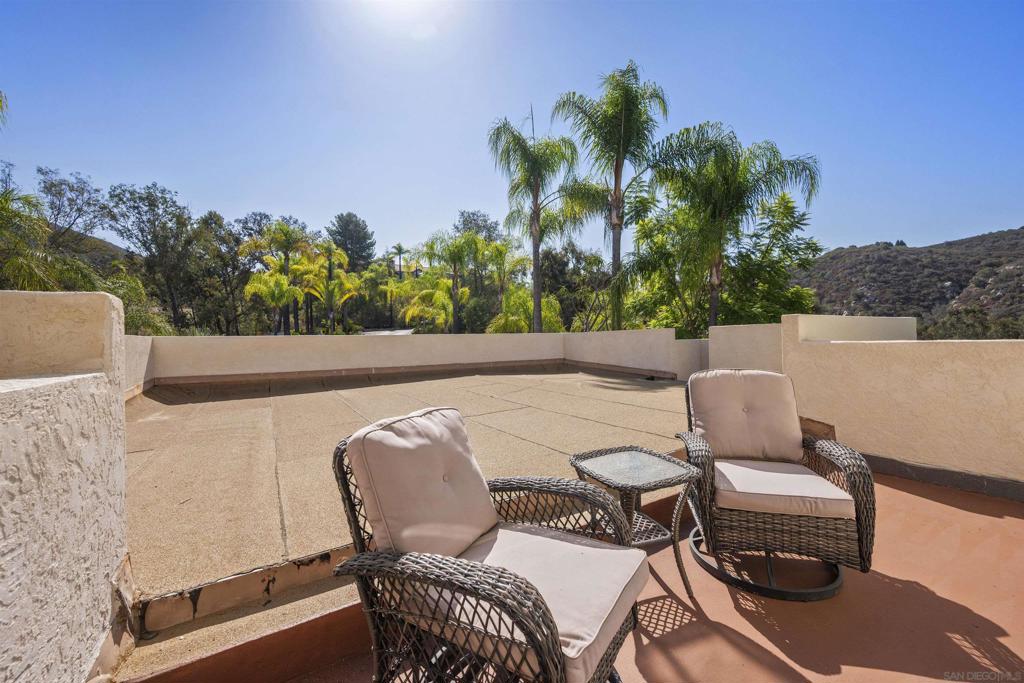 13848 Jamul Drive Property Photo 10