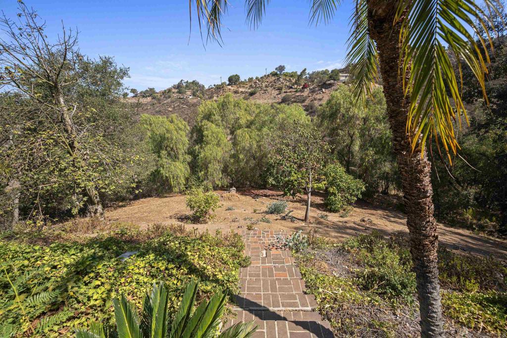 13848 Jamul Drive Property Photo 24