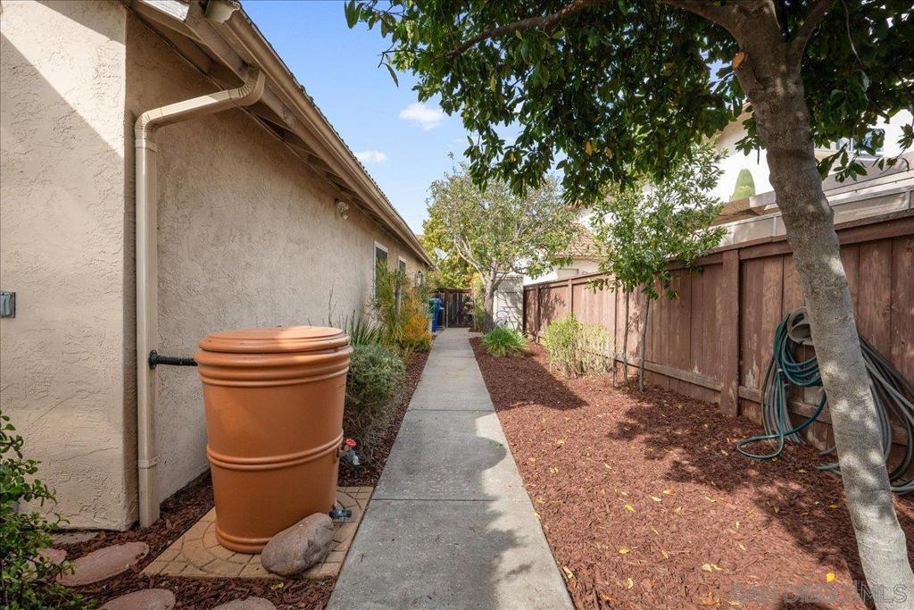 11459 Grassy Trail Dr Property Photo 26