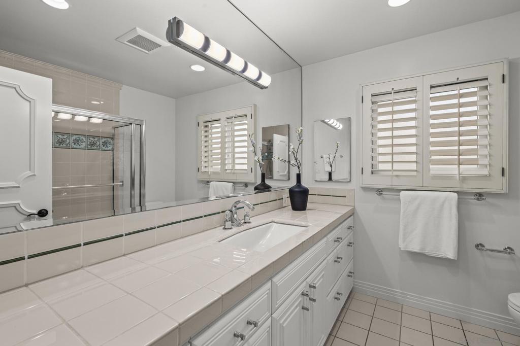 312 Sea Ridge Drive Property Photo 30