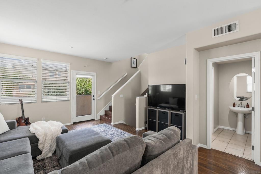 710 Paradise Way Property Photo 5