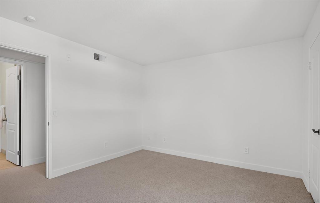 7120 Shoreline Dr 2303 Property Photo 9