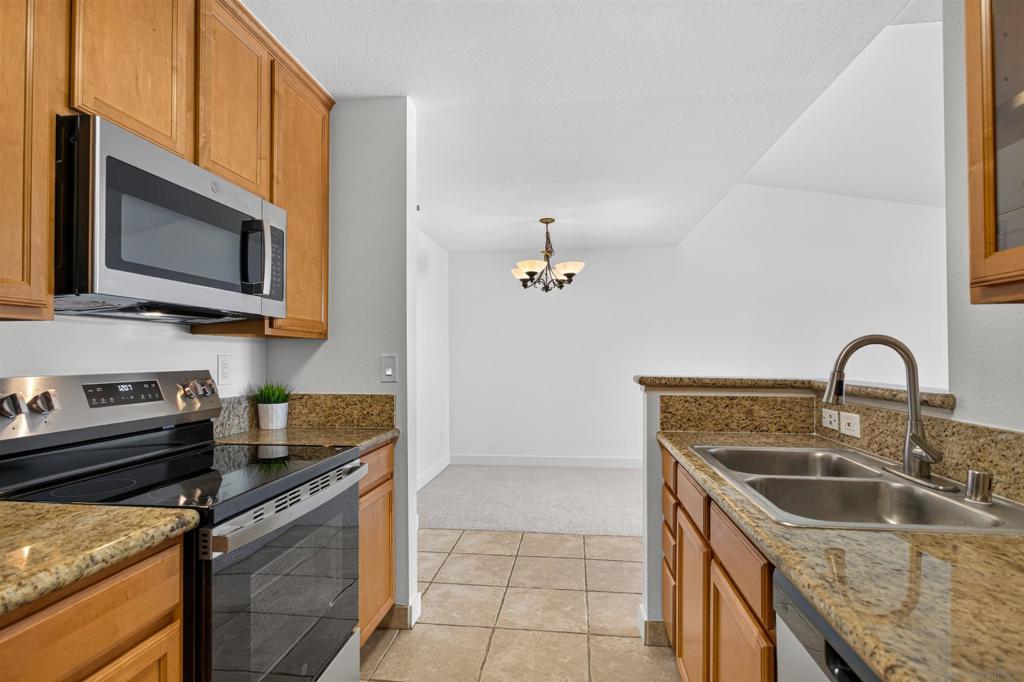 7120 Shoreline Dr 2303 Property Photo 15