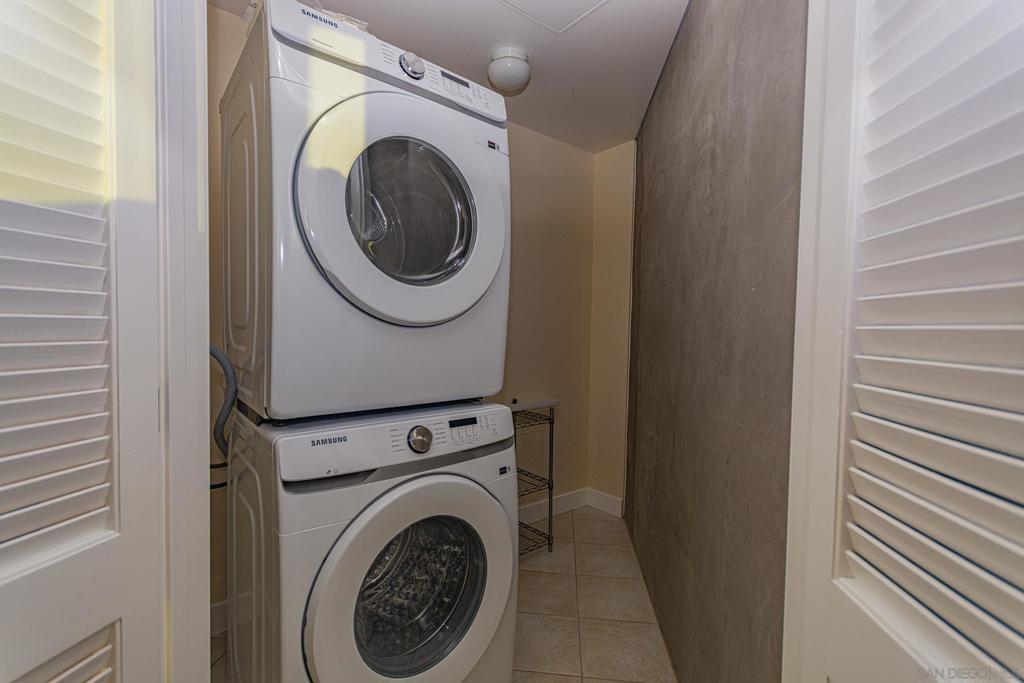 801 Ash St. 1701 Property Photo 29