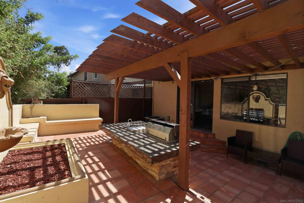 6862 Camino Berdecio Property Photo 20