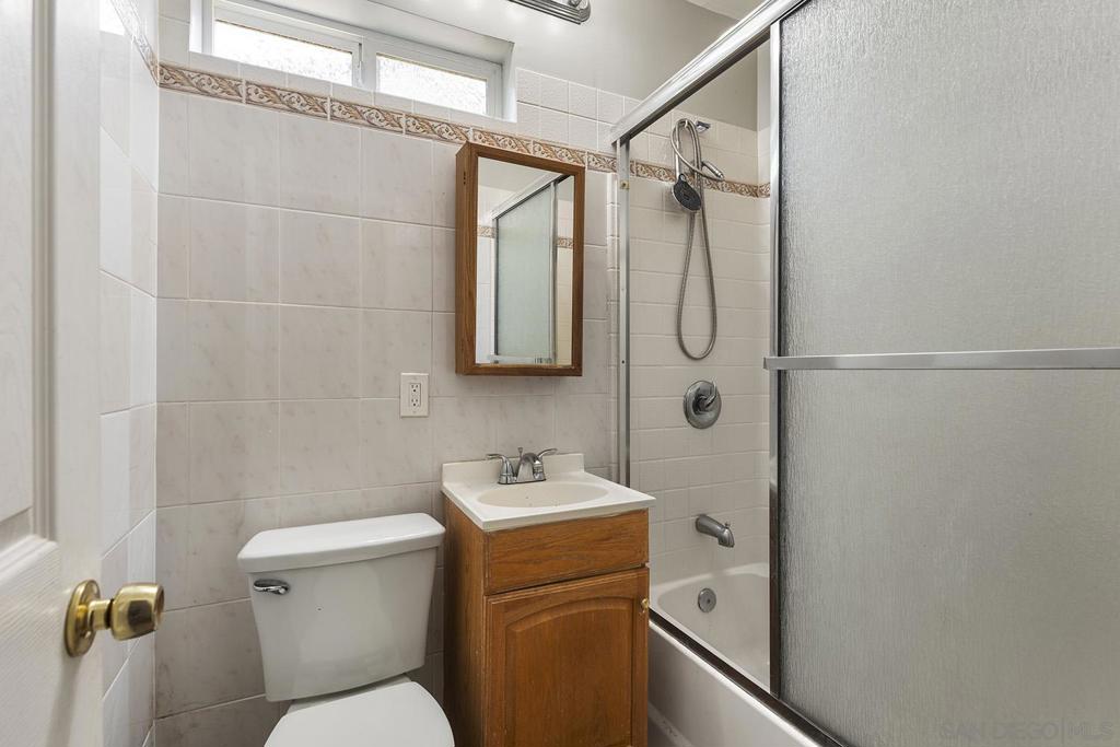 802 Billow Drive Property Photo 13