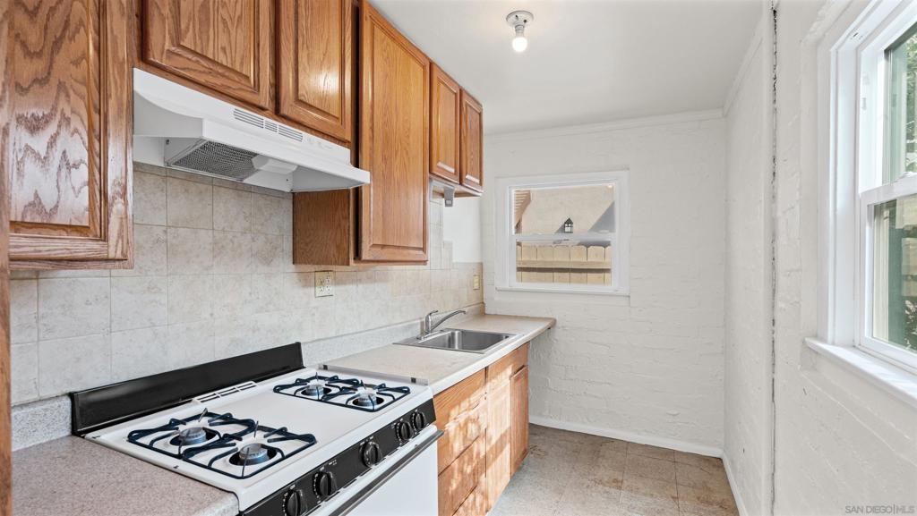 4328 35th Street Property Photo 16