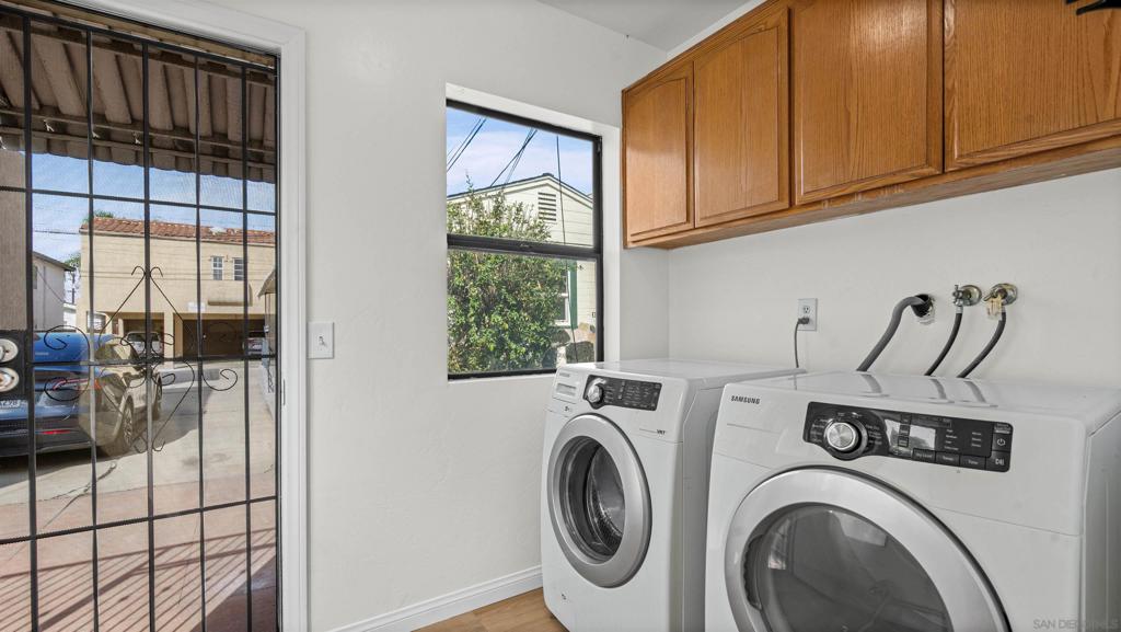 4328 35th Street Property Photo 17