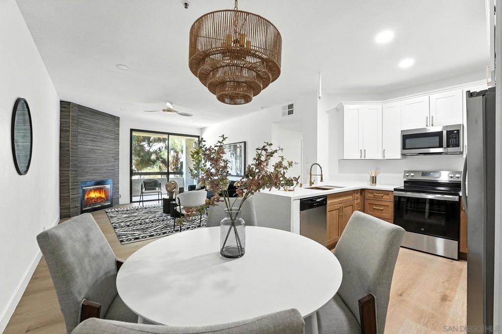 5875 Friars 4307 Property Photo 5