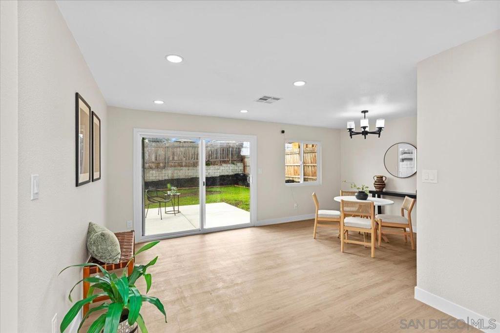 505 Parkbrook St Property Photo 17