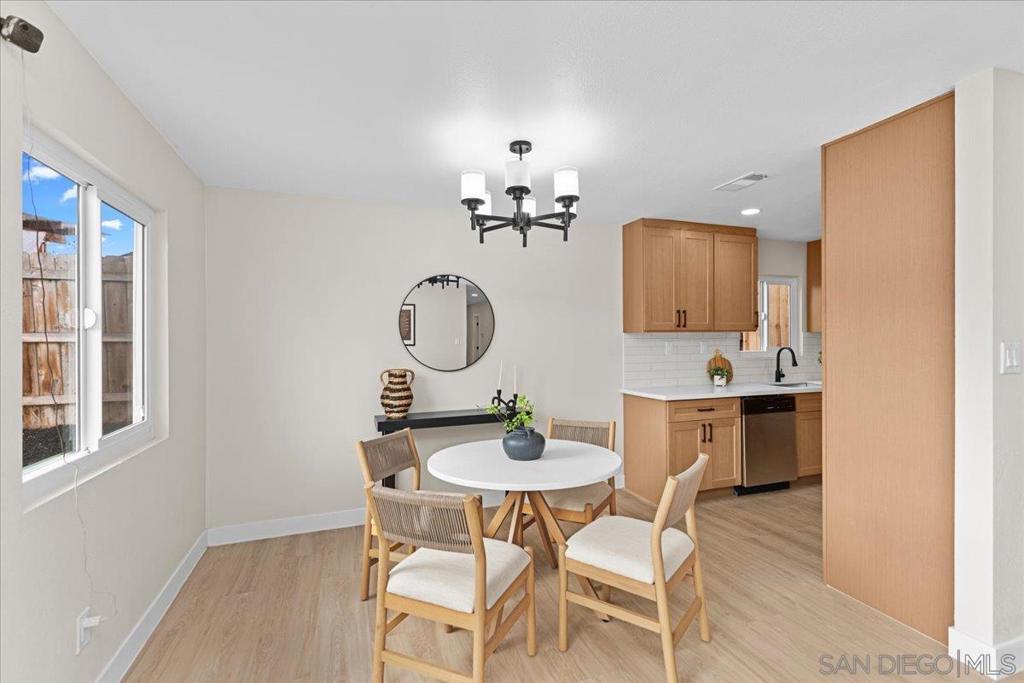 505 Parkbrook St Property Photo 19