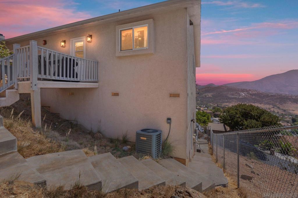 1610 Cuyamaca Avenue Property Photo 5