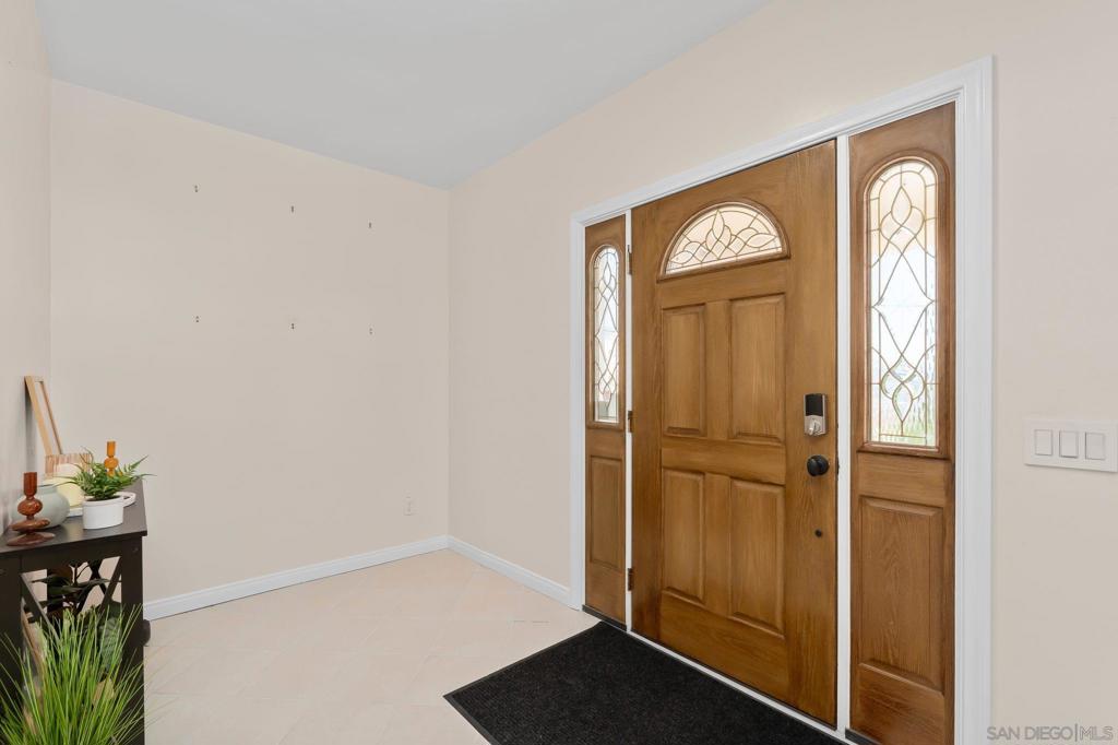 1610 Cuyamaca Avenue Property Photo 8