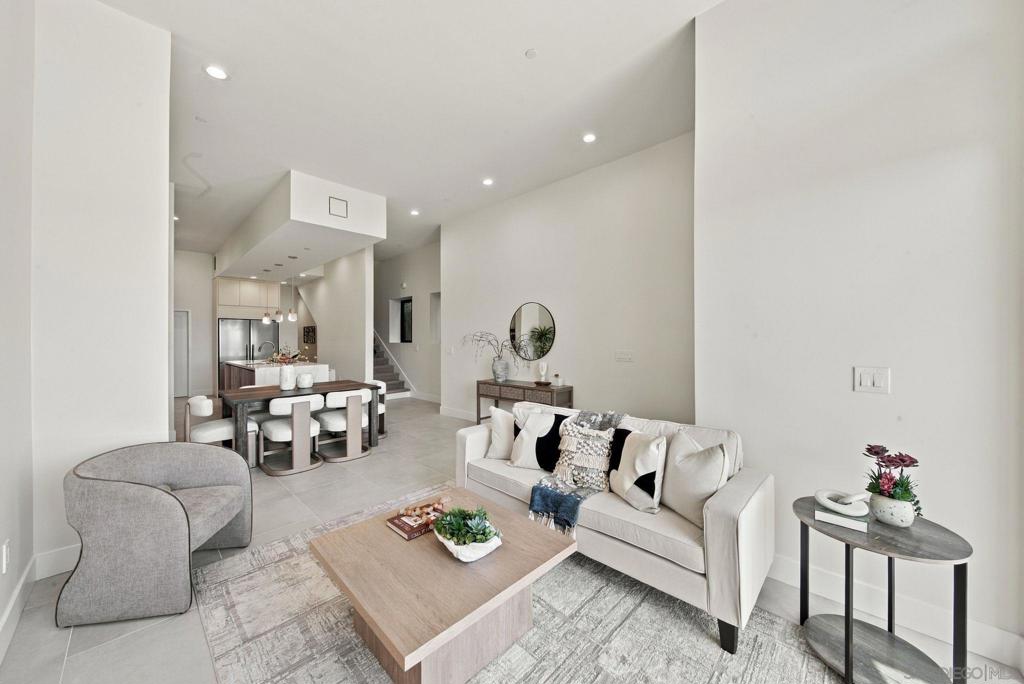 2522 Chalcedony St Property Photo 8