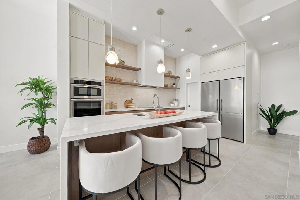 2522 Chalcedony St Property Photo 19