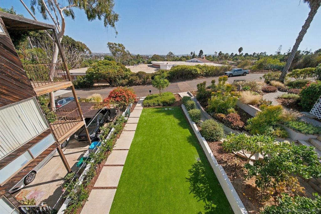 2522 Chalcedony St Property Photo 32