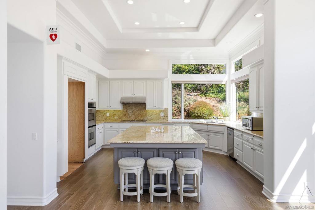 28560 Via Santa Rosa Property Photo 15