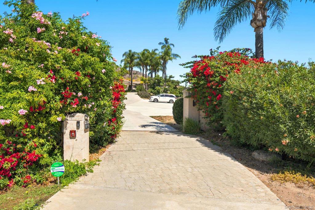 28560 Via Santa Rosa Property Photo 49