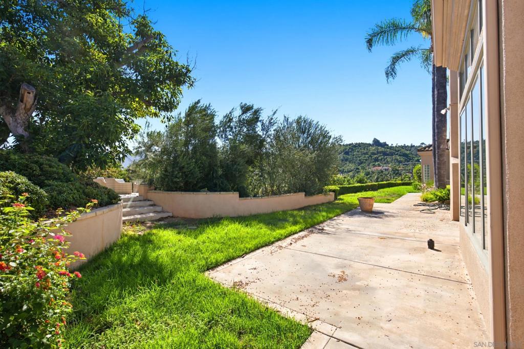 28560 Via Santa Rosa Property Photo 52