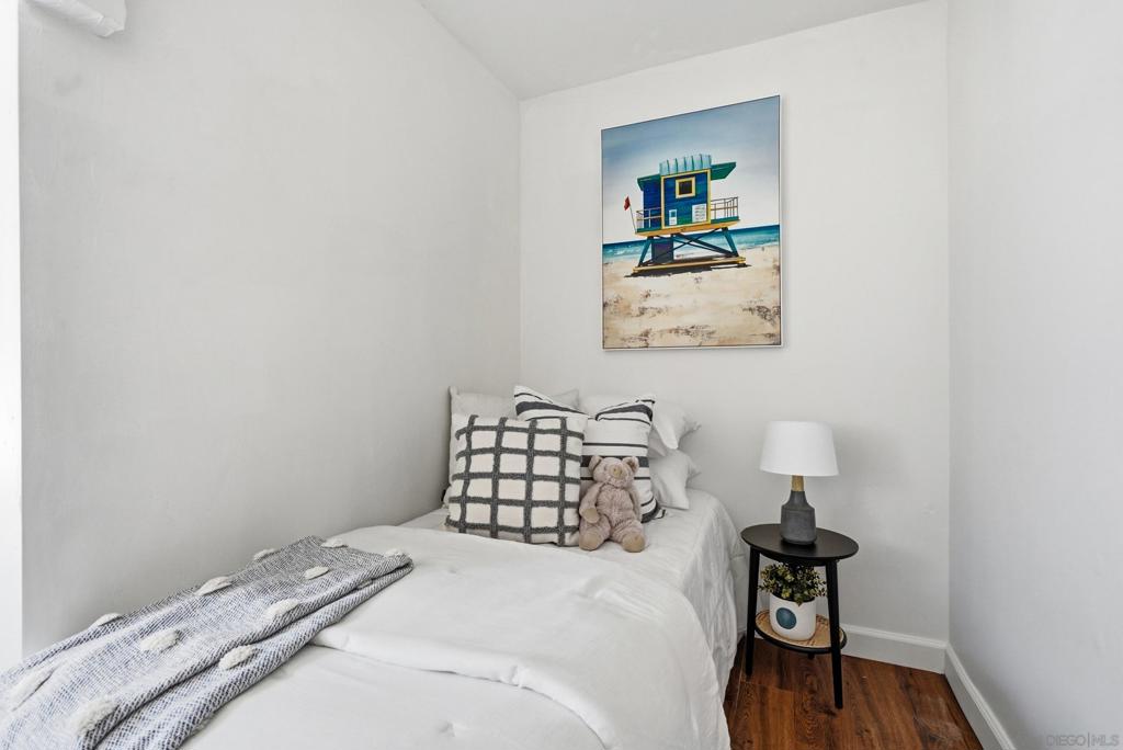 723 725 Balboa Property Photo 19