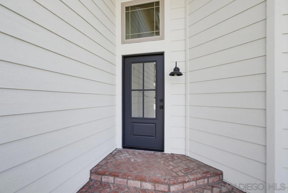 13936 Barrymore Property Photo 4