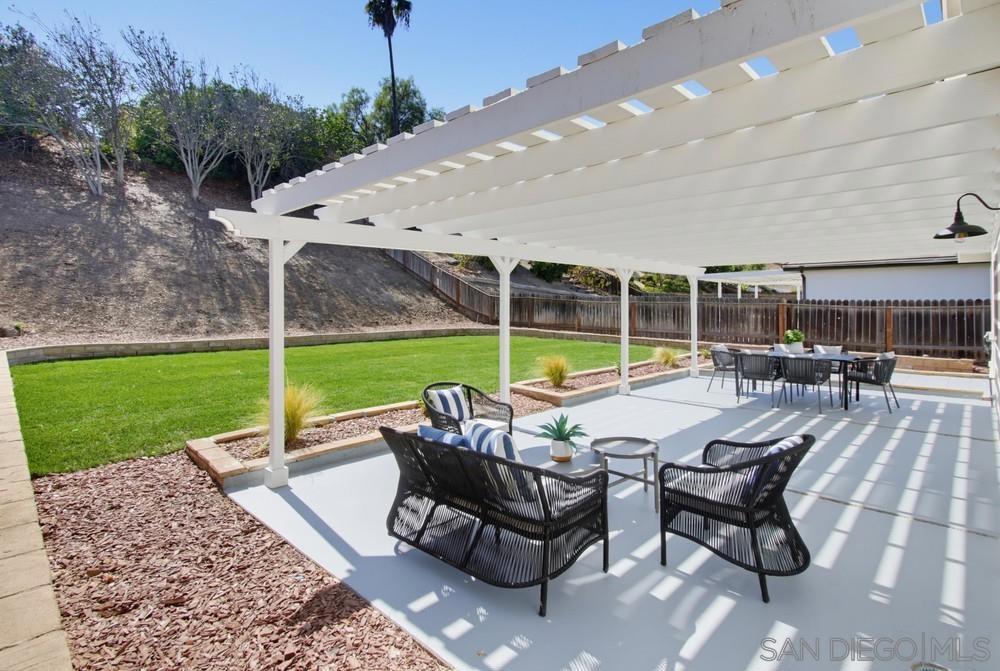 13936 Barrymore Property Photo 31