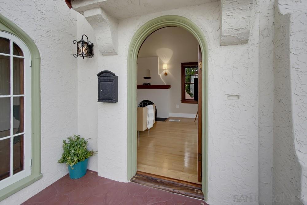 2633 San Marcos Ave Property Photo 7