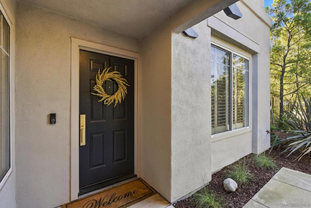 2242 Sun Valley Property Photo 4