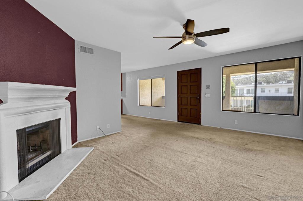 4262 Parks Ave 205 Property Photo 3