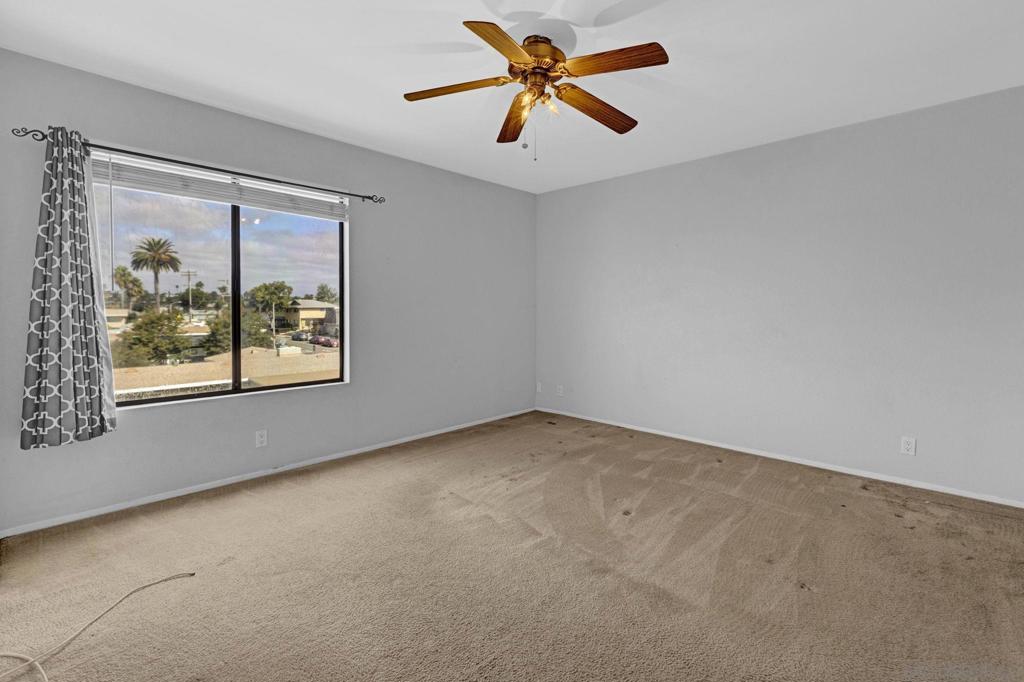 4262 Parks Ave 205 Property Photo 4