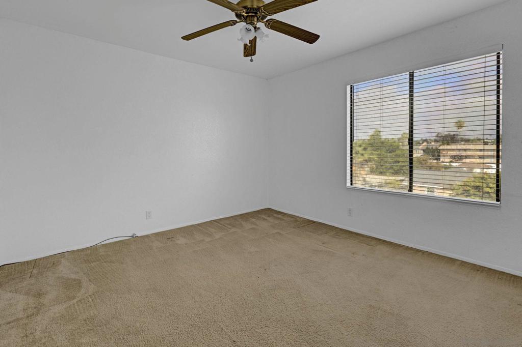4262 Parks Ave 205 Property Photo 5