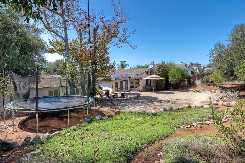 1591 Olive Hills Property Photo 34