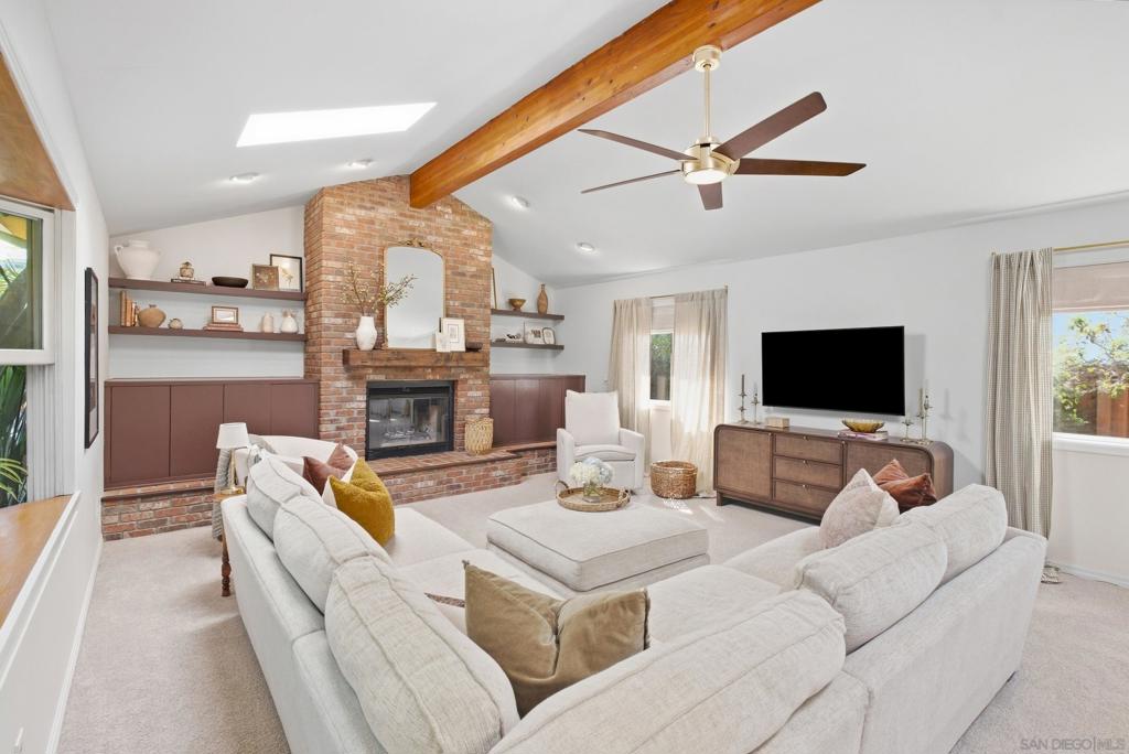 6832 Cartwright Property Photo 8