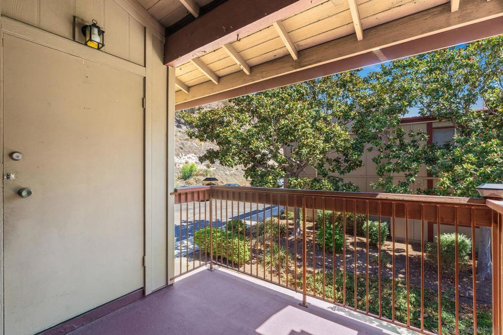 5422 Adobe Falls Rd 12 Property Photo 15