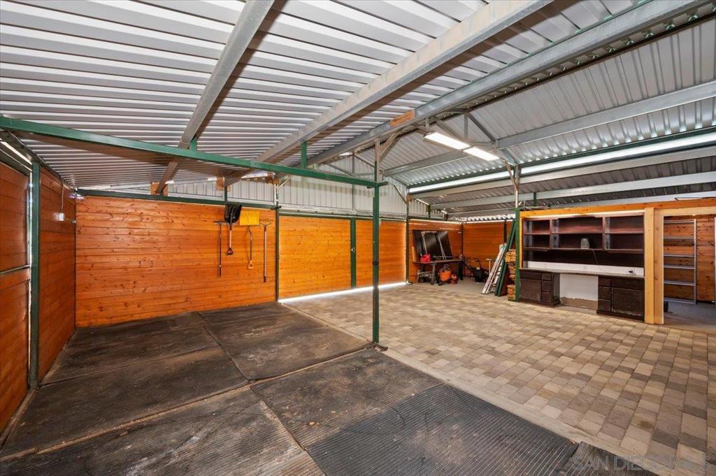 1155 Willow Lane Property Photo 35