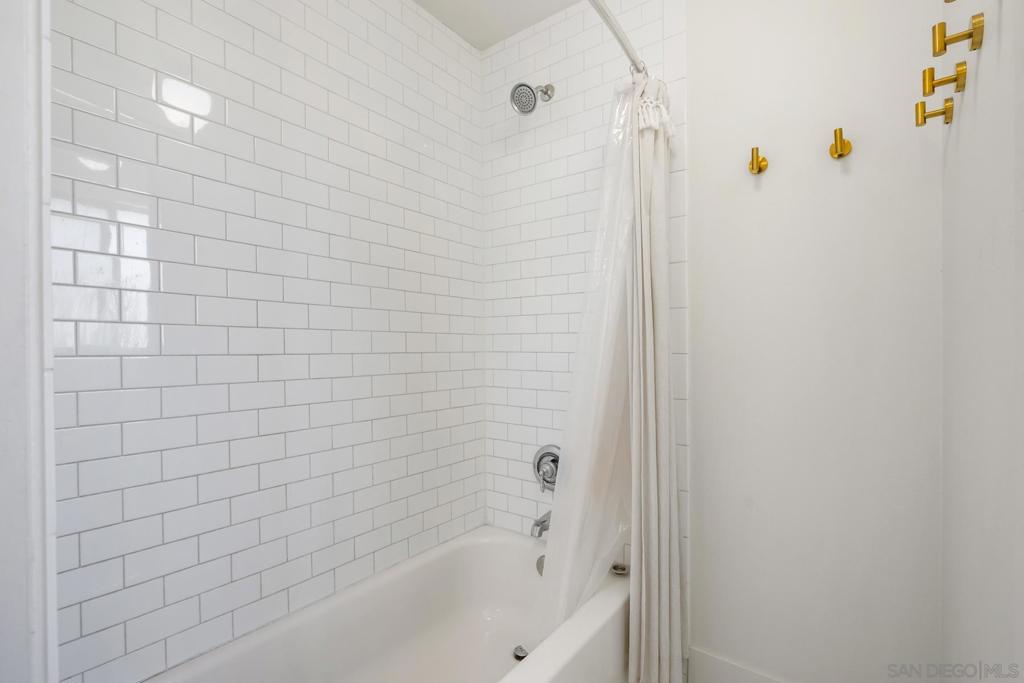 5996 Bounty Street Property Photo 68