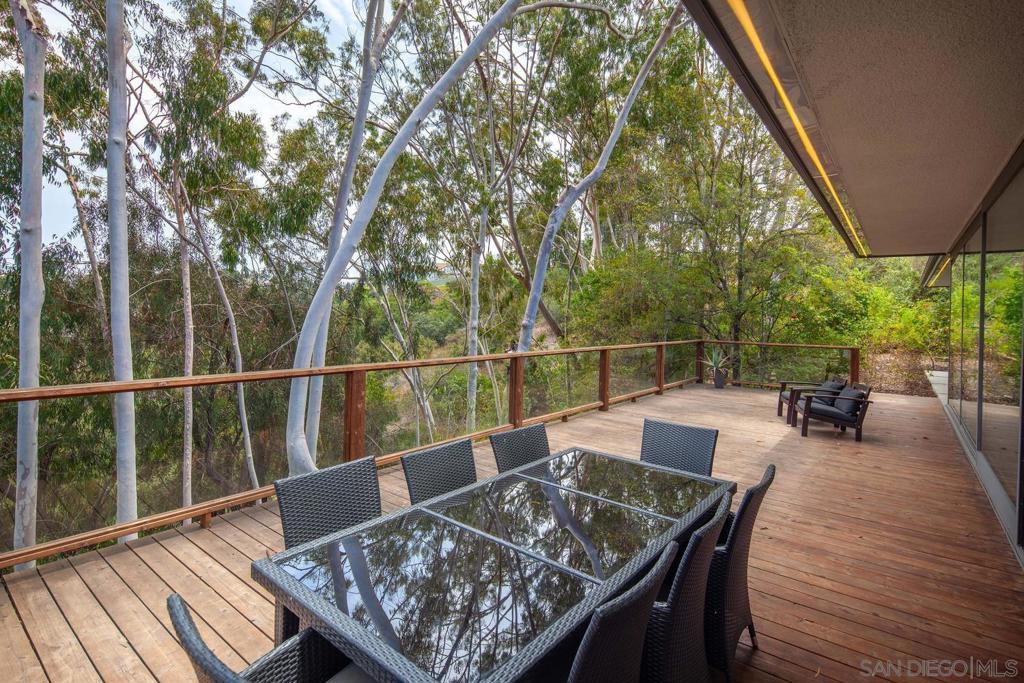 5481 Toyon Rd Property Photo 18