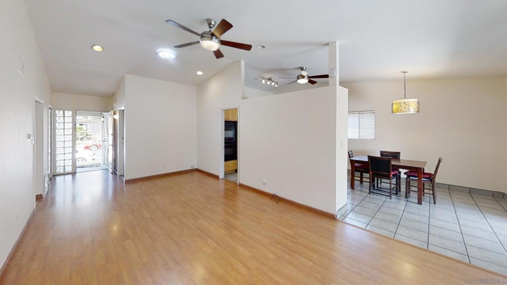 5561 Baja Dr Property Photo 3