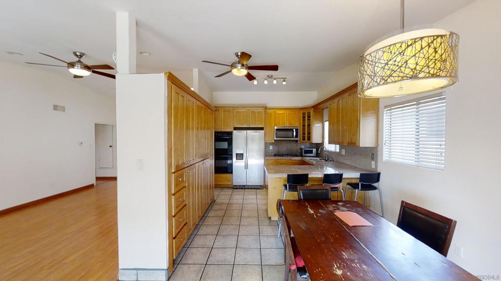 5561 Baja Dr Property Photo 6