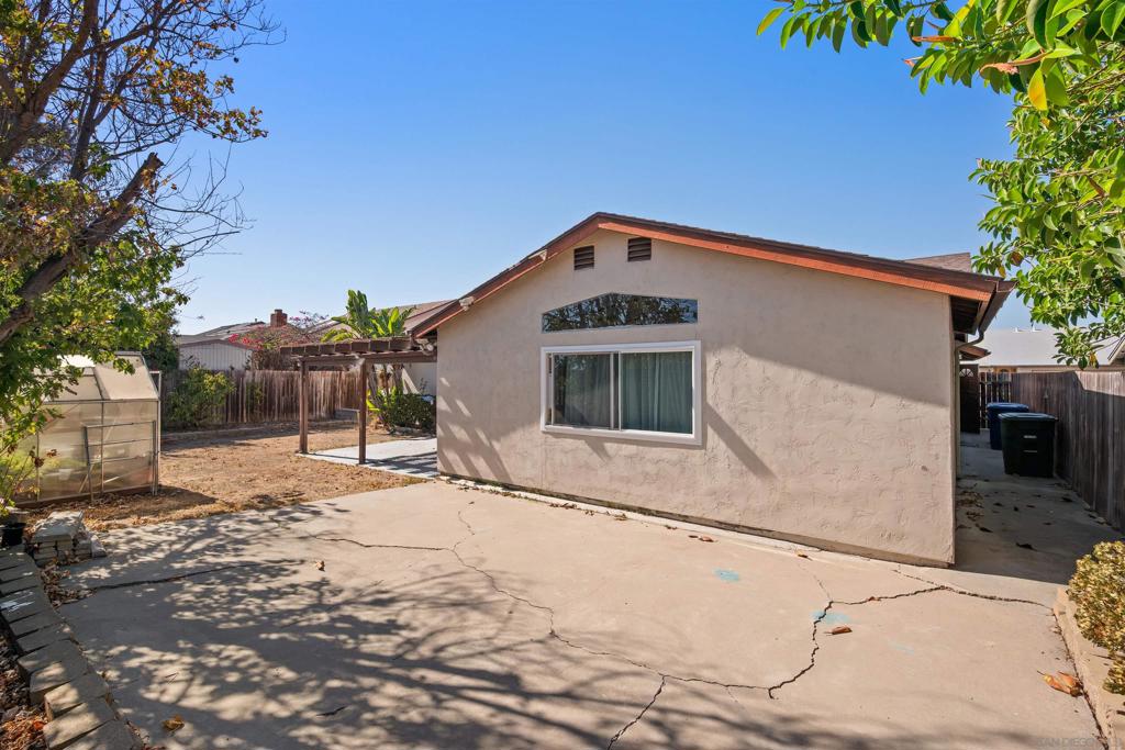 550 Mariposa Property Photo 23